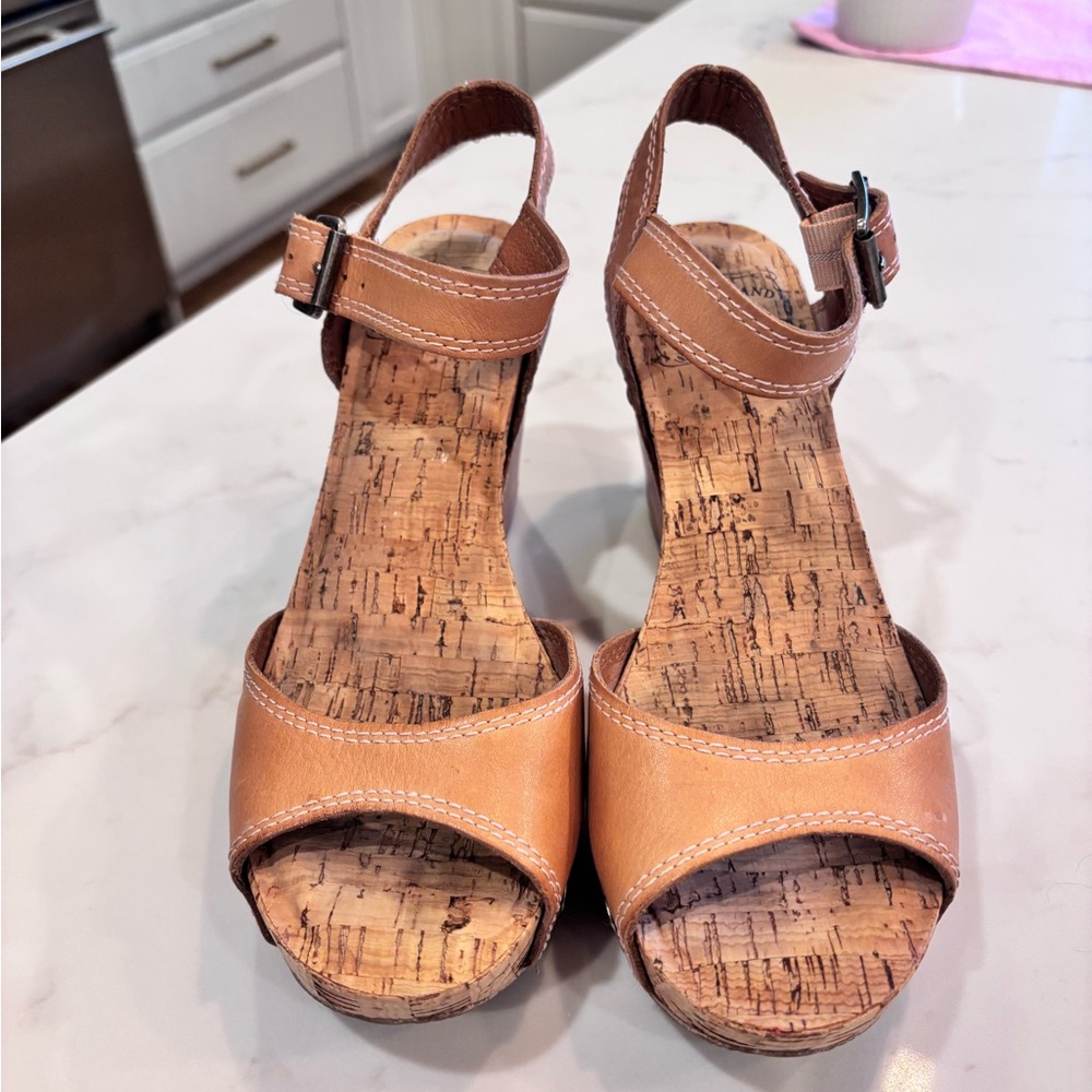 Lucky Brand Tan Leather Women's Sandals